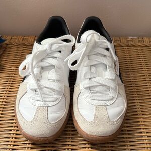 PUMA White and Tan Sneakers